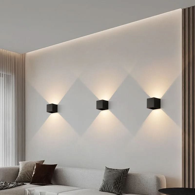 Applique murale LED avec volets IP54