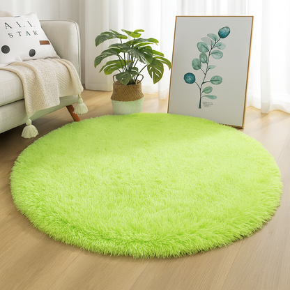 Round shaggy rug