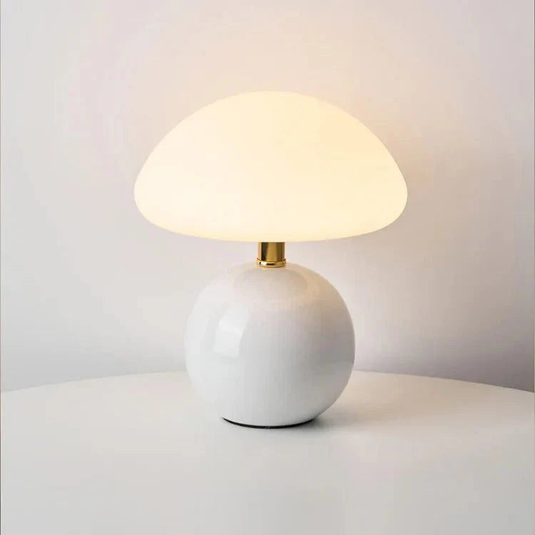 Lampa LED w kształcie grzyba