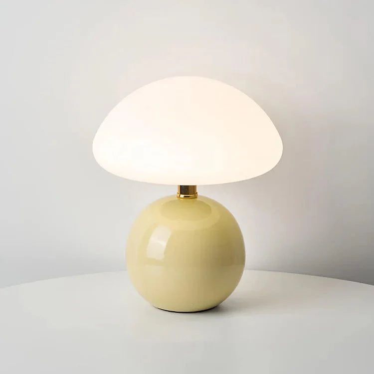 Lampa LED w kształcie grzyba