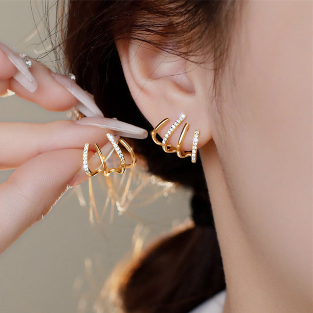 Round stud earrings set