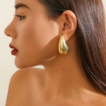 Boucles d’oreilles pendantes en forme de goutte