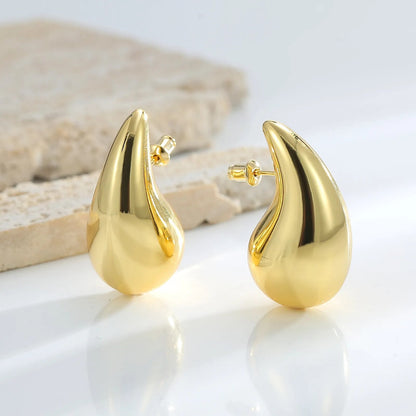 Boucles d’oreilles pendantes en forme de goutte