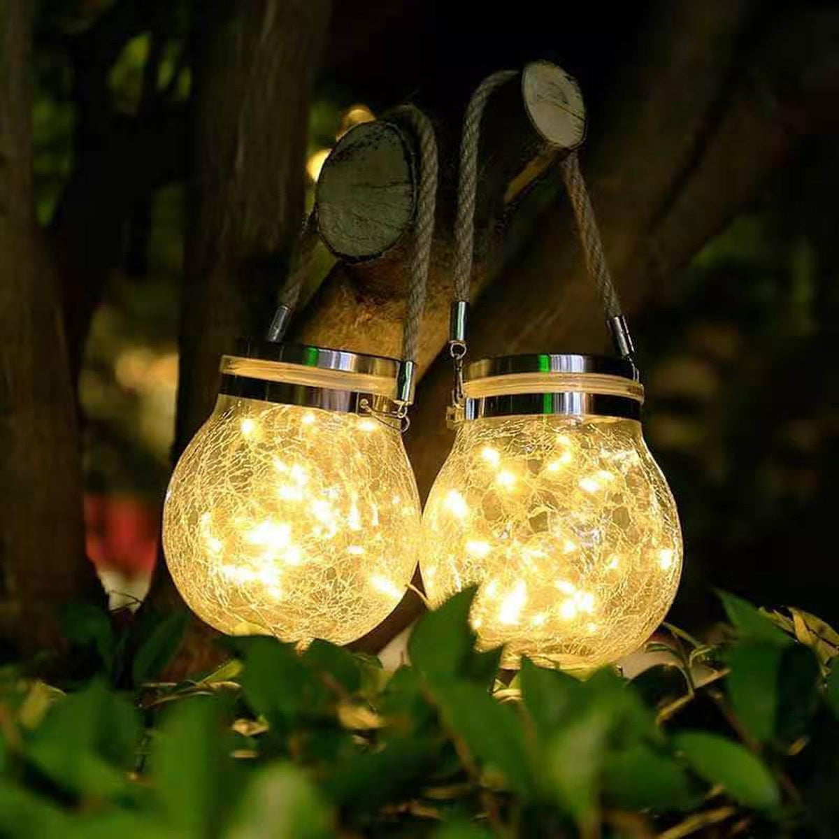 Solar garden lamp with a glass shade