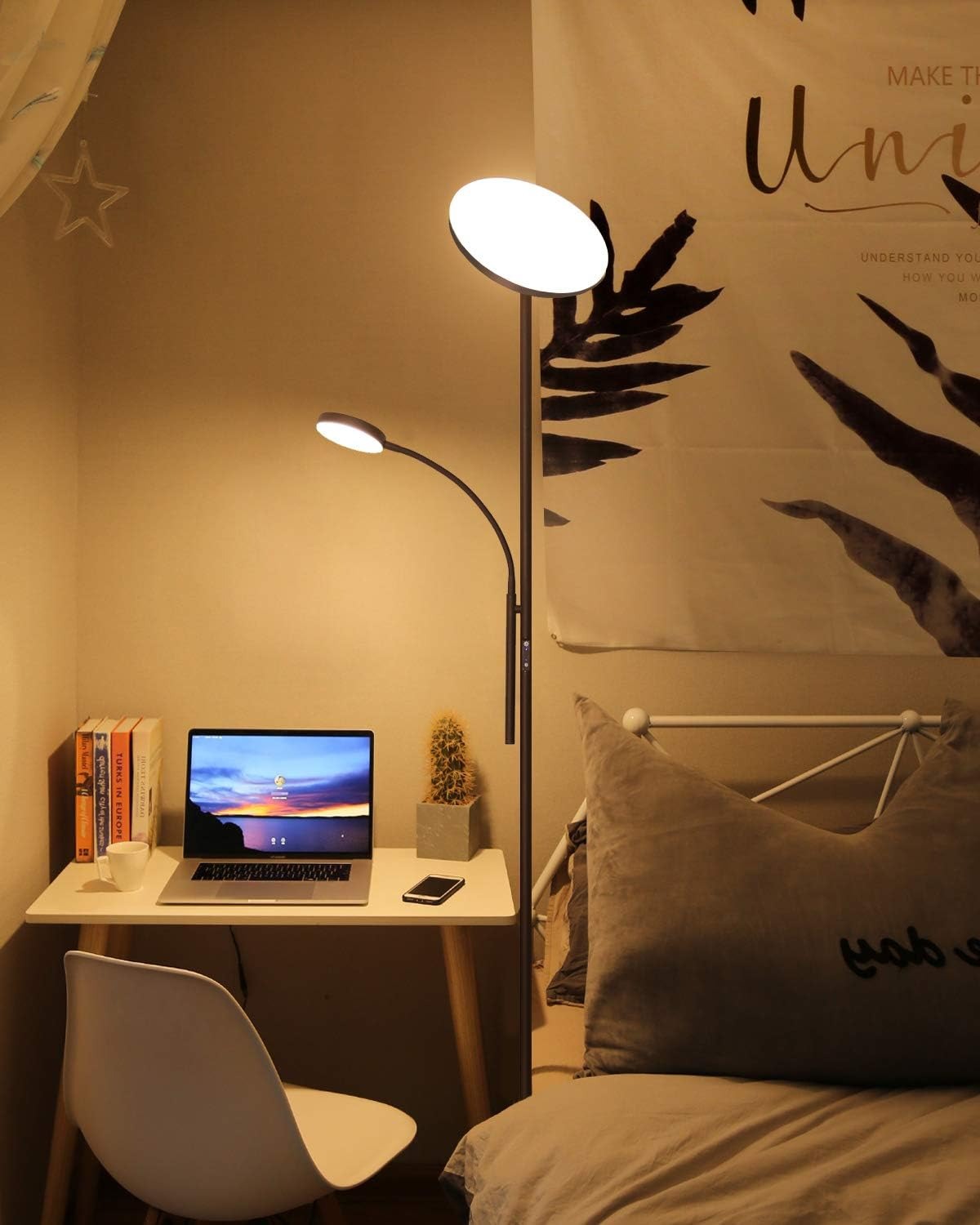 Stojací LED lampa s nastavitelným jasem