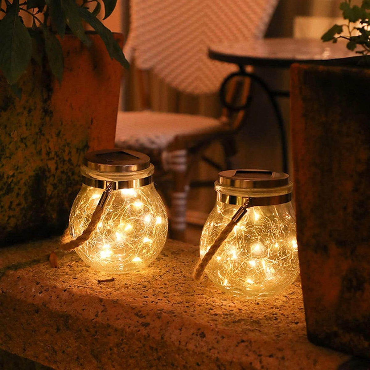 Solar garden lamp with a glass shade