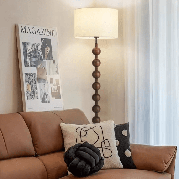 Lampa podłogowa styl Japandi