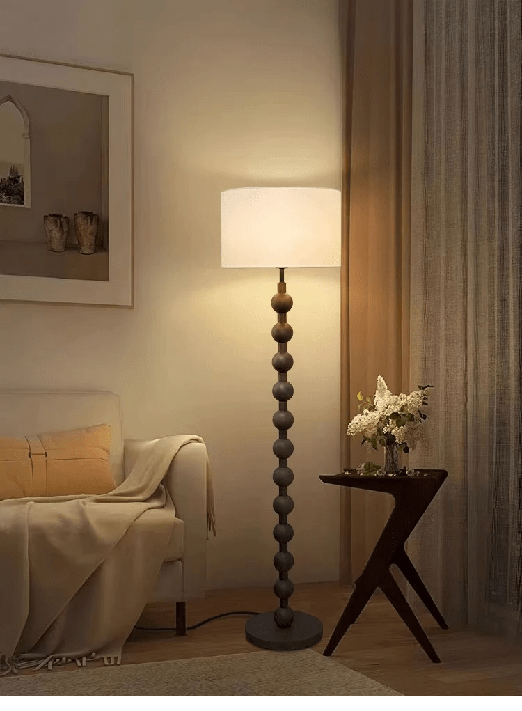 Lampa podłogowa styl Japandi