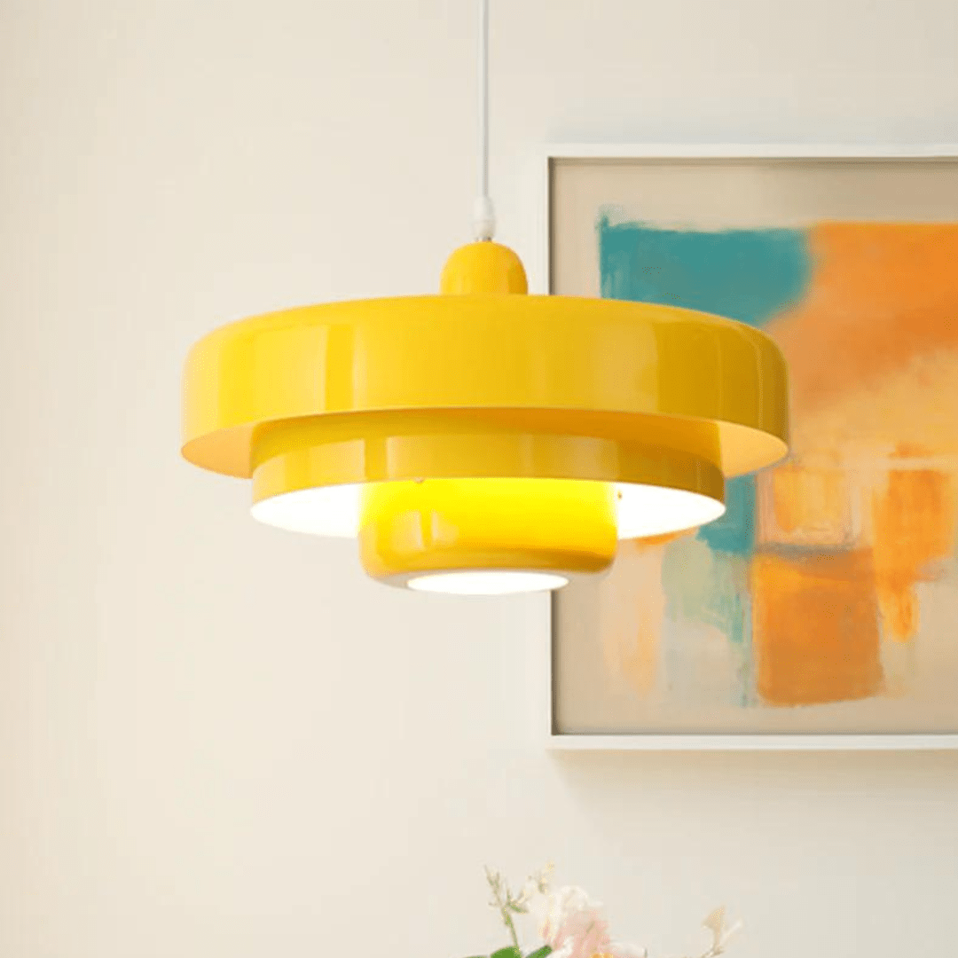 Lampa wisząca z trzystopniowym kloszem