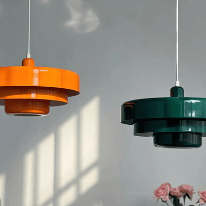 Lampa wisząca z trzystopniowym kloszem