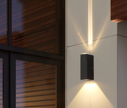 LED outdoor wall light