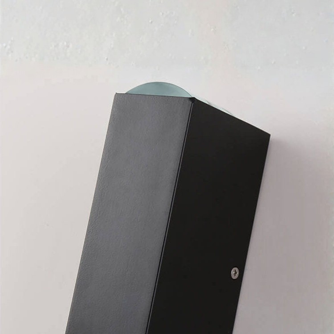 LED outdoor wall light