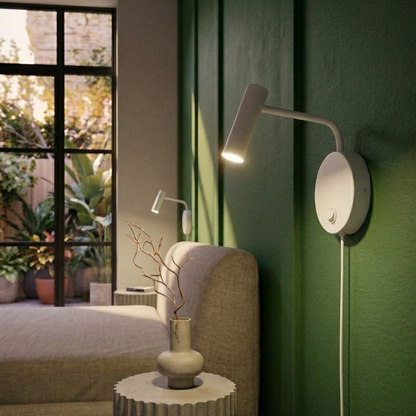 Nastavitelná LED nástěnná lampa