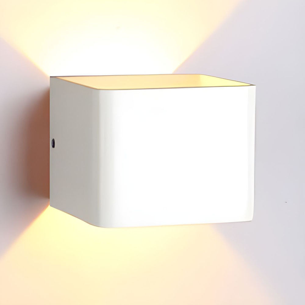 Nástěnné svítidlo Cube LED