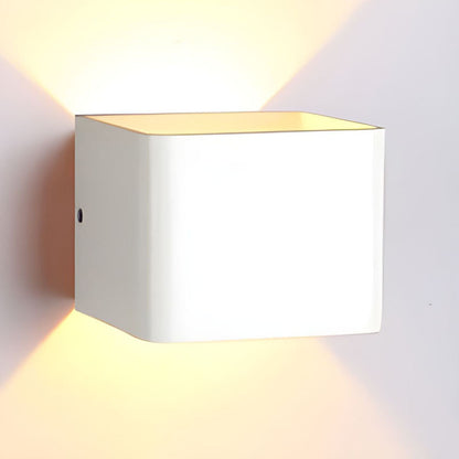 Nástěnné svítidlo Cube LED
