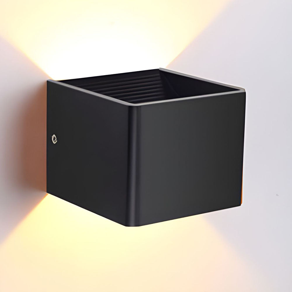 Nástěnné svítidlo Cube LED