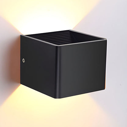 Nástěnné svítidlo Cube LED