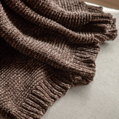 Couverture en chenille à grosse maille