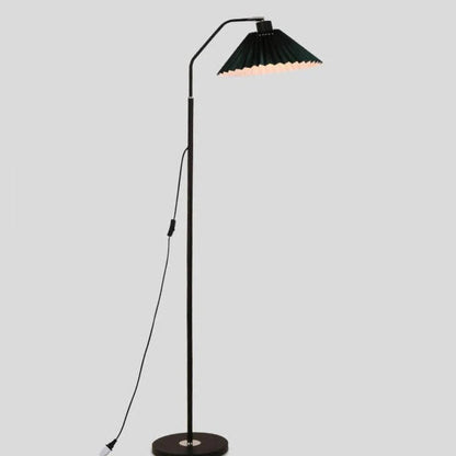 Lampa podłogowa plisowana