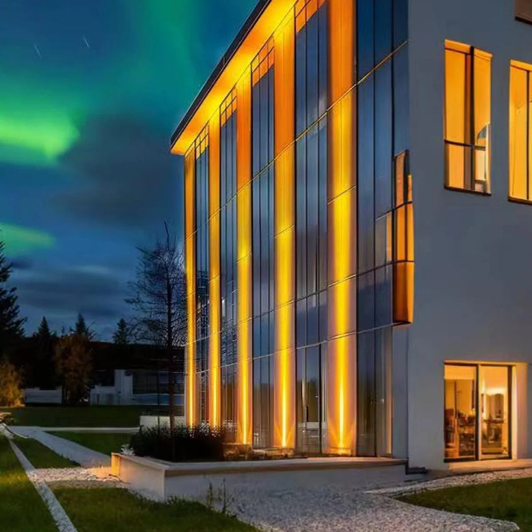 Outdoor LED wall lamp