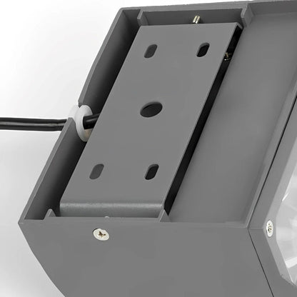 Outdoor LED wall lamp