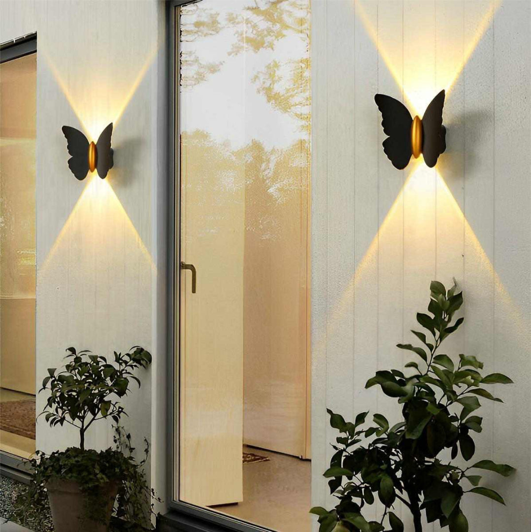 Outdoor LED wall lamp