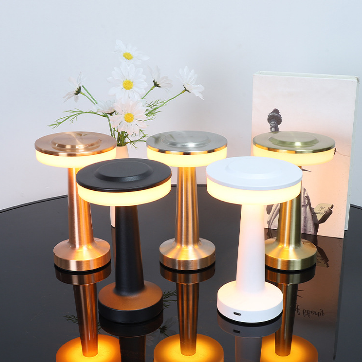 Lampa stołowa LED bezprzewodowa