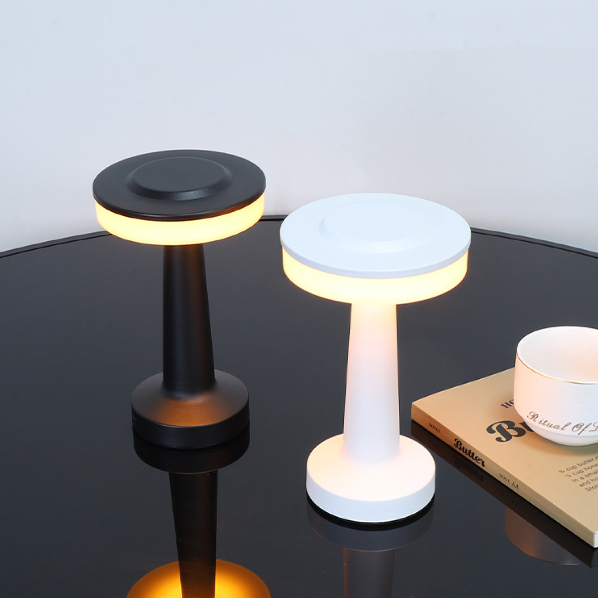 Lampa stołowa LED bezprzewodowa