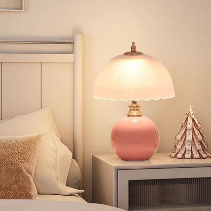 Stolní lampa se skleněným stínidlem