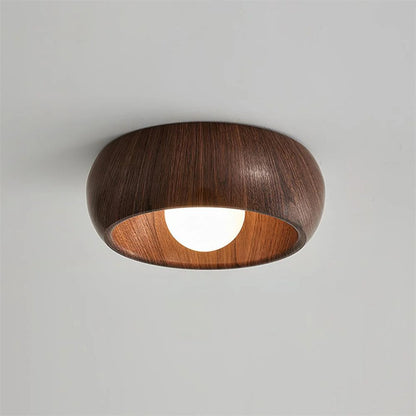 Round wood-effect ceiling lamp