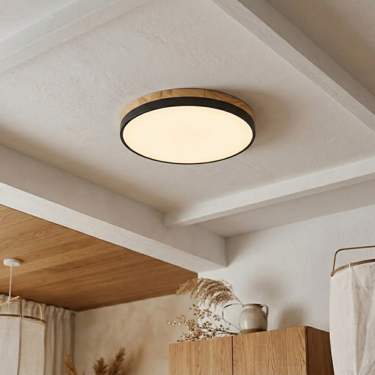 Round LED ceiling light