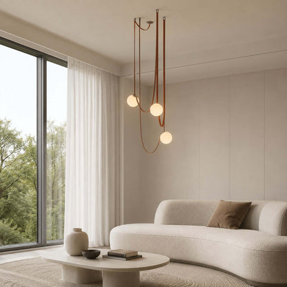 Lampa sufitowa z kulistymi kloszami