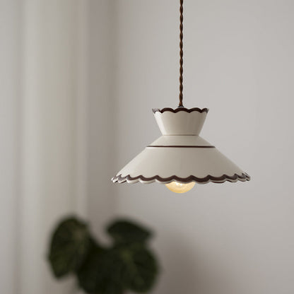 Lampa wisząca ceramiczna falbankowa