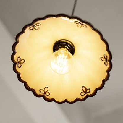 Lampa wisząca ceramiczna falbankowa