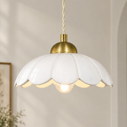 Lampa wisząca ceramiczny klosz kwiat