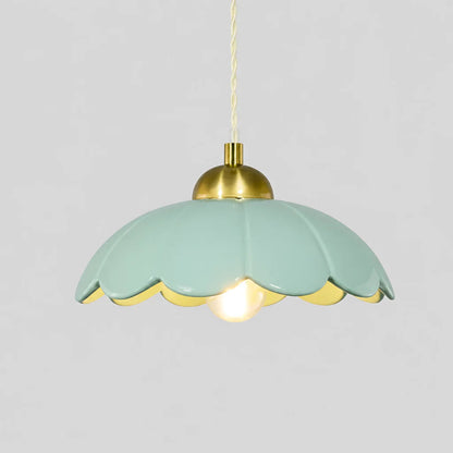 Lampa wisząca ceramiczny klosz kwiat