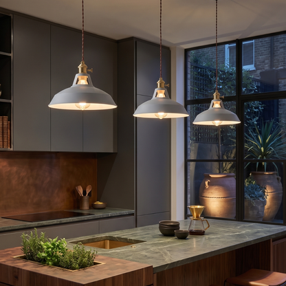 Industrial pendant lamp