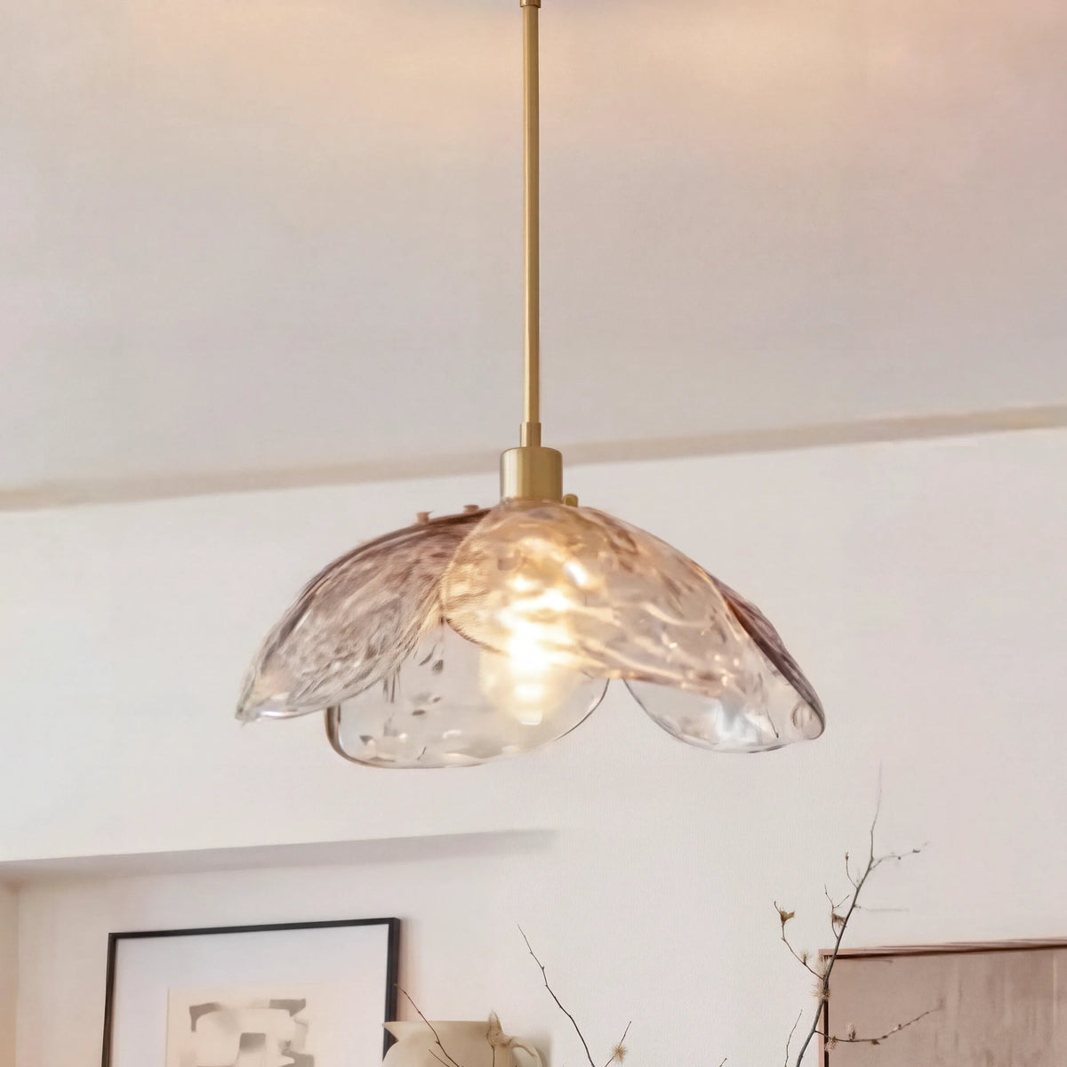 Lampe suspendue avec abat-jour en forme de fleur