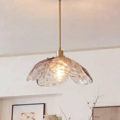 Lampe suspendue avec abat-jour en forme de fleur