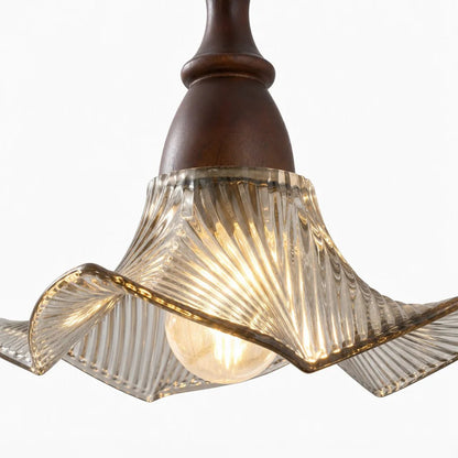 Lampa wisząca kwiatowy klosz