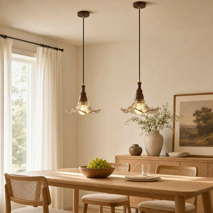 Lampa wisząca kwiatowy klosz