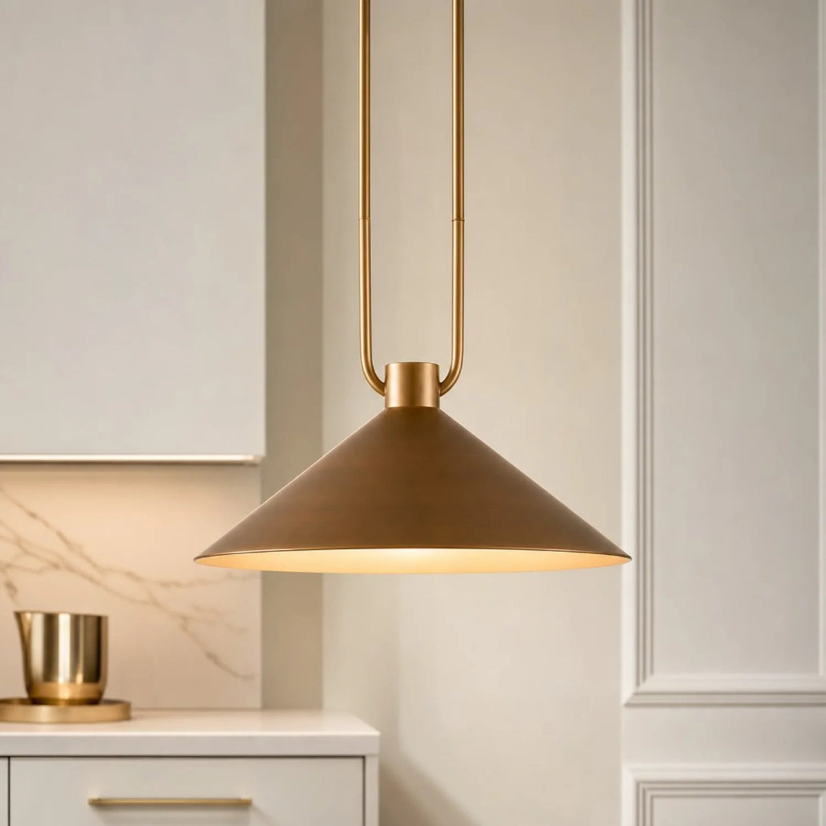 Cone pendant lamp