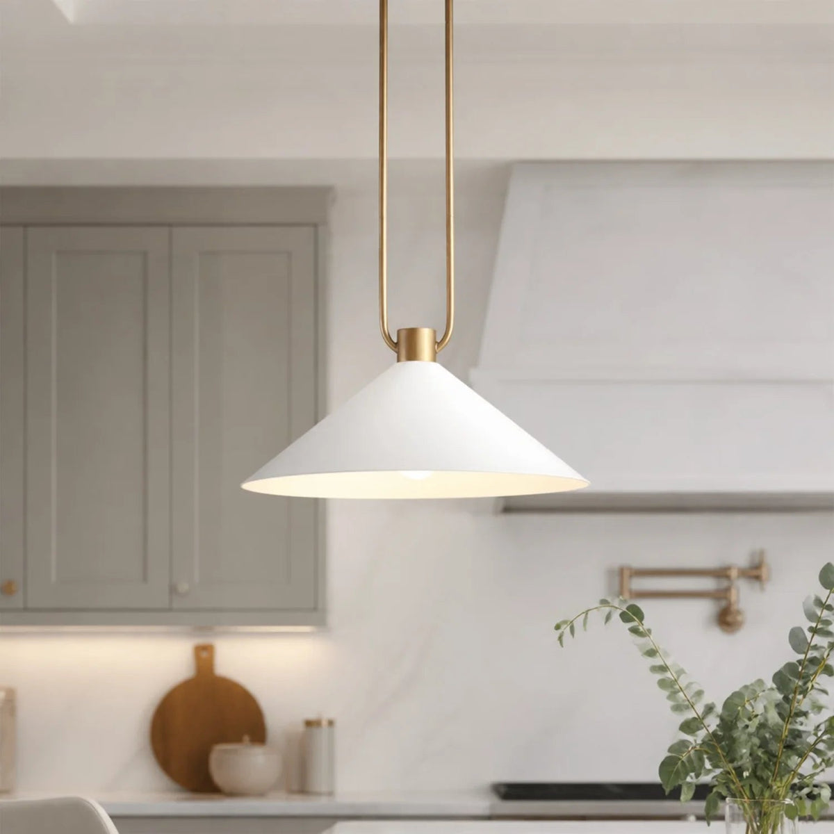 Cone pendant lamp