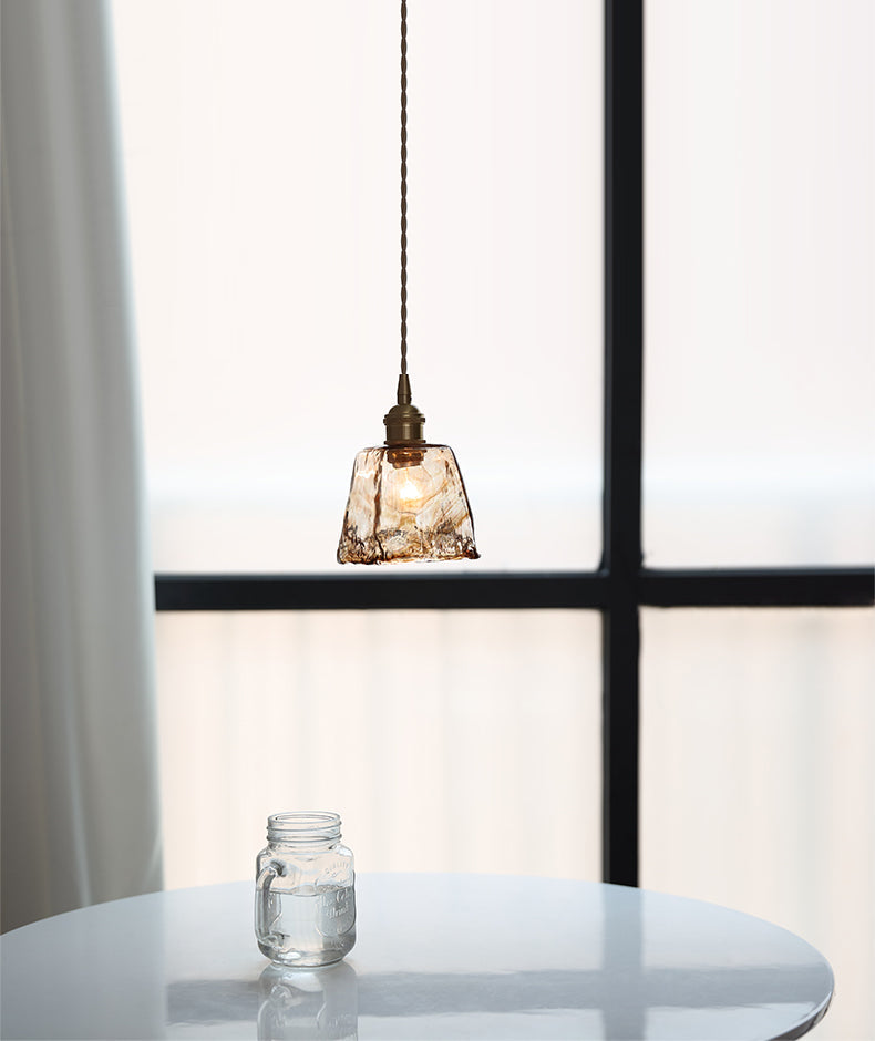 Lampa wisząca szklana bursztynowa