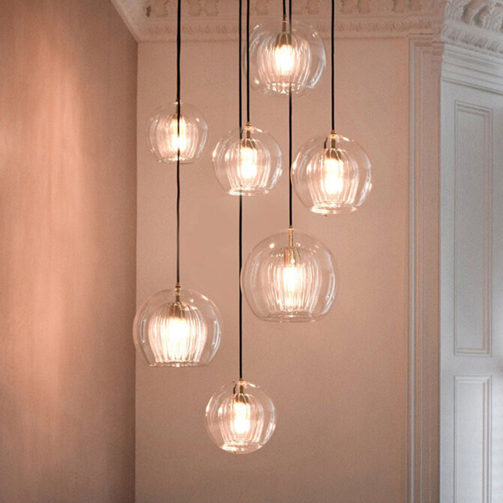 Skleněná kulová závěsná lampa