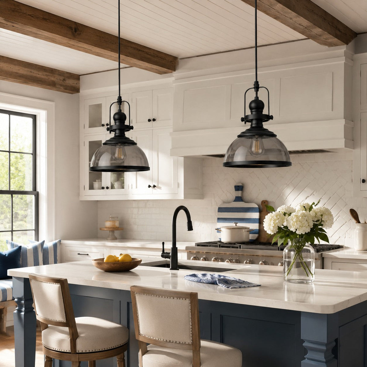 Pendant light with glass shade