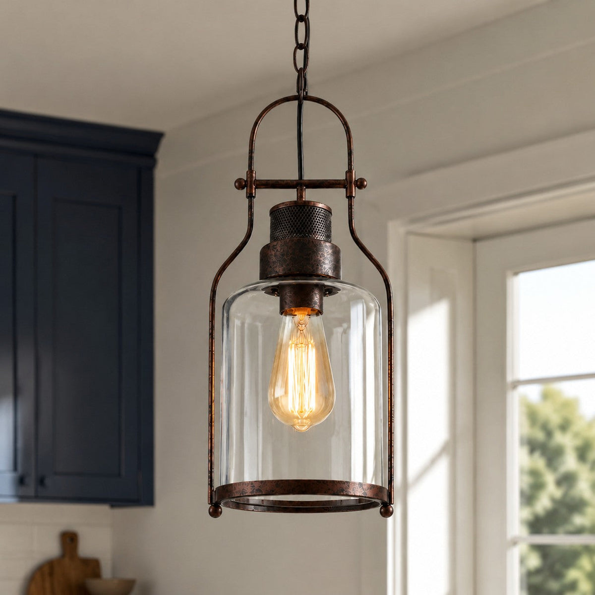 Lampa wisząca szklany klosz