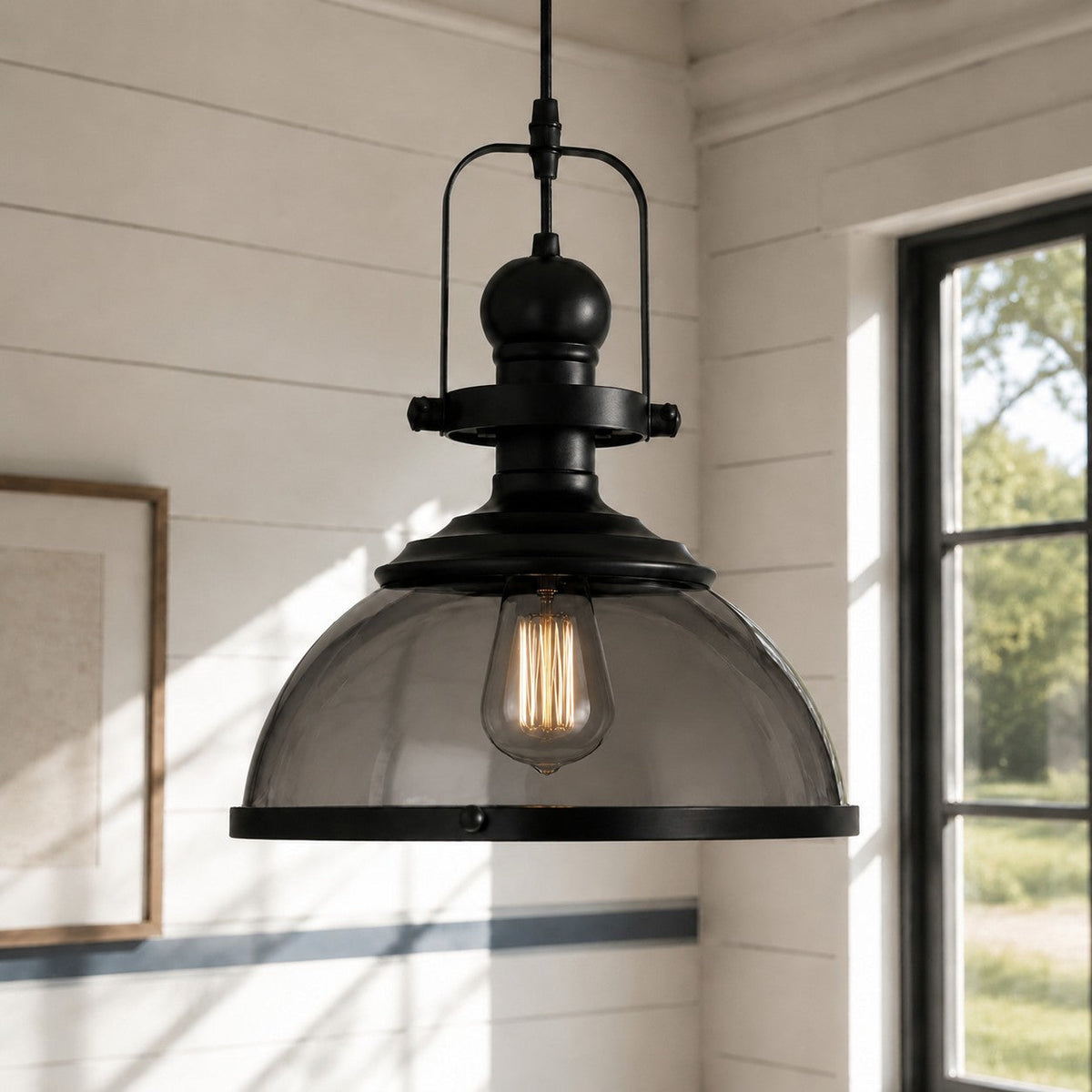 Pendant light with glass shade