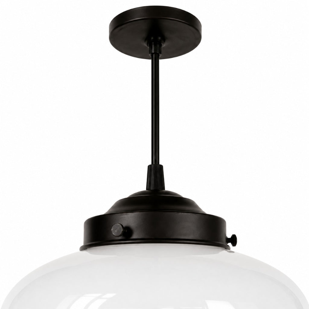 Lampa wisząca szklany klosz