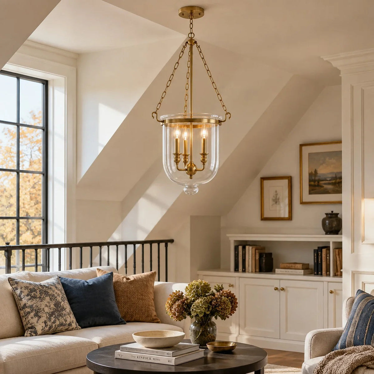 Pendant light with glass shade